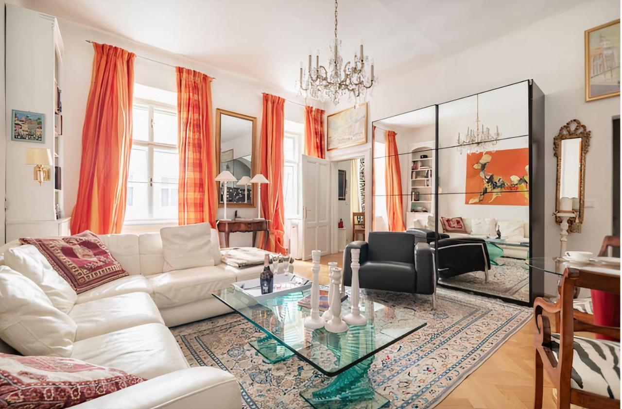 Ferienwohnung Imperial Gem . Flamboyant Studio . Heart Of Wien Exterior foto