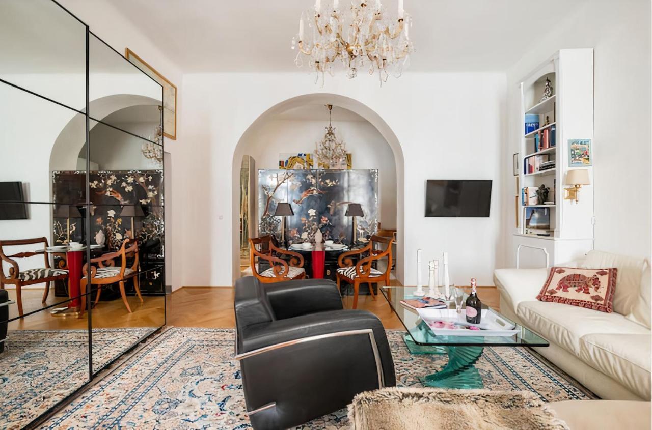 Ferienwohnung Imperial Gem . Flamboyant Studio . Heart Of Wien Exterior foto